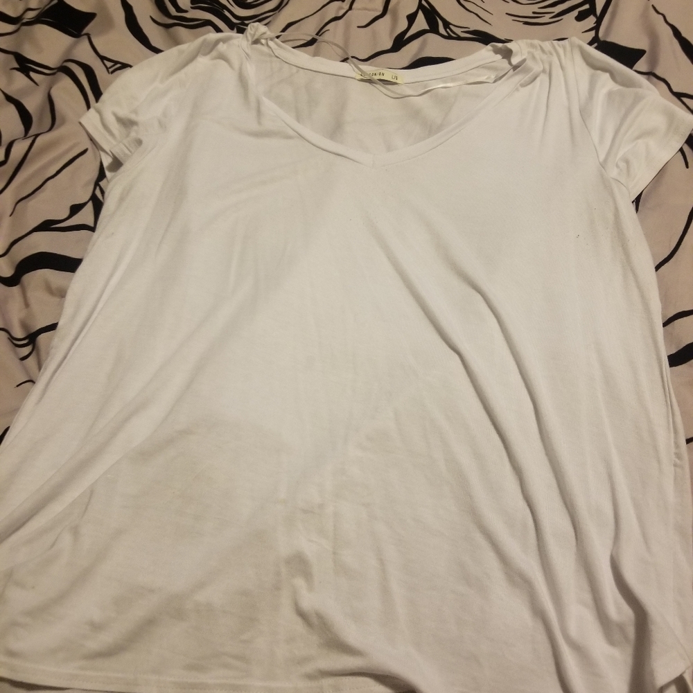 White tshirt
